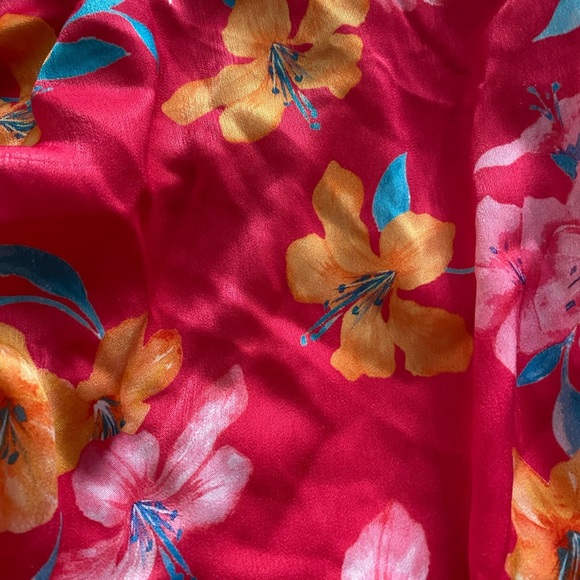 Lovers + Friends 
Kelton Mini Dress in Tropical Print (1) - Picture 5 of 7